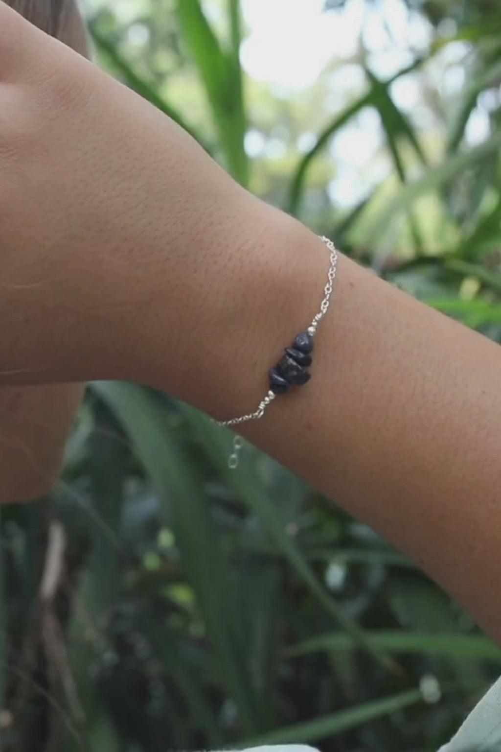 Sapphire Chip Bead Bar Bracelet