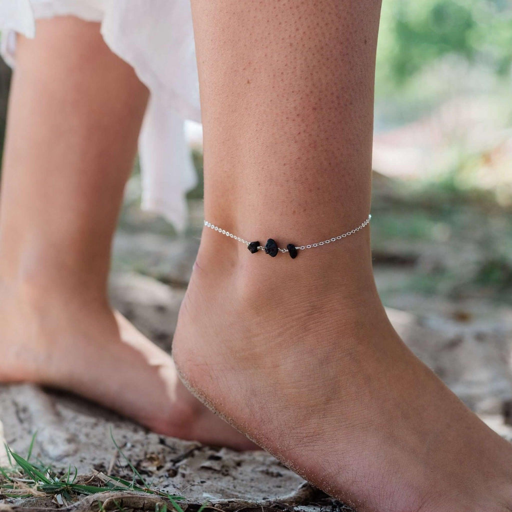 Black Onyx Beaded Chain Anklet - Black Onyx Beaded Chain Anklet - 14k Gold Fill - Luna Tide Handmade Crystal Jewellery