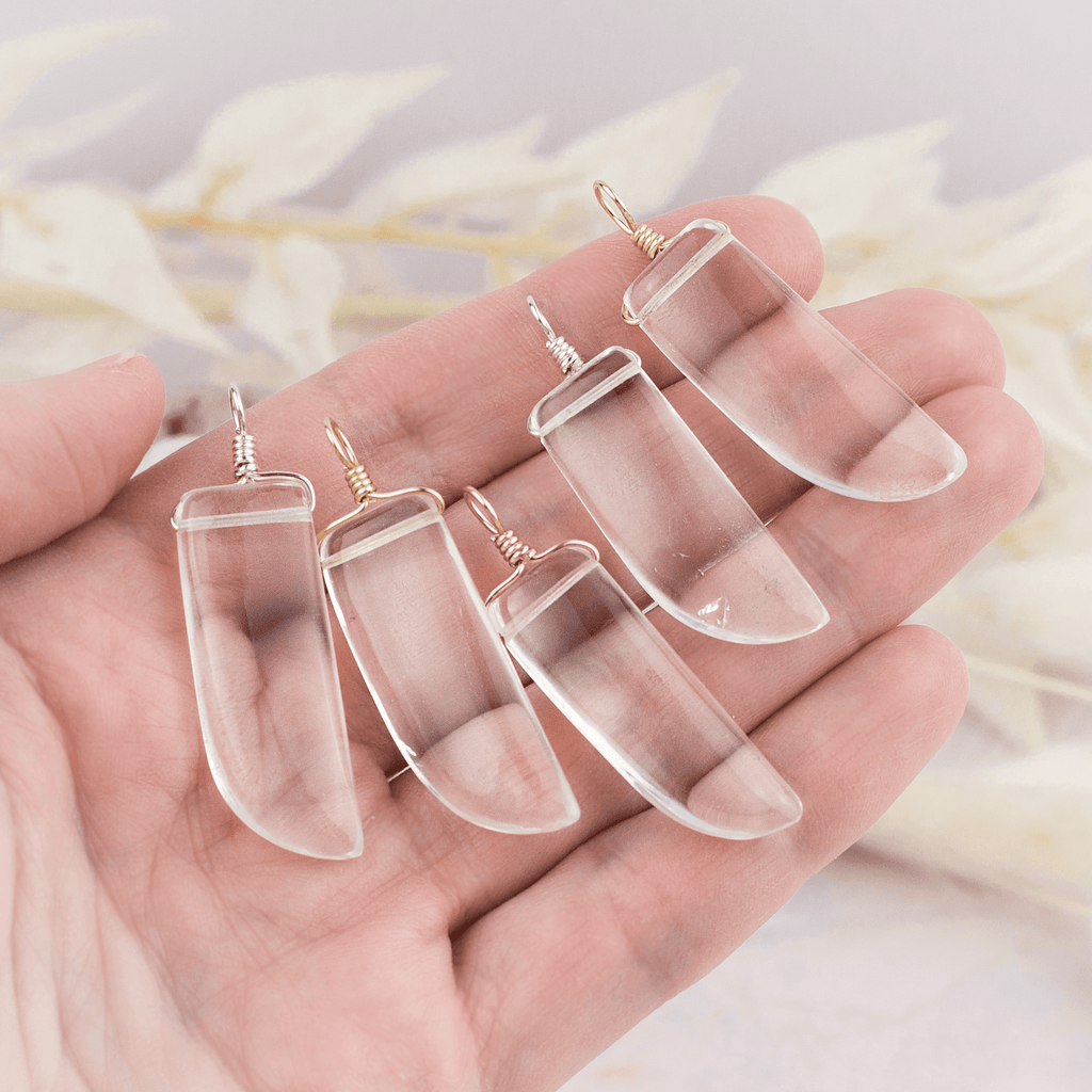 Crystal Quartz Smooth Point Pendant - Crystal Quartz Smooth Point Pendant - 14k Gold Fill - Luna Tide Handmade Crystal Jewellery