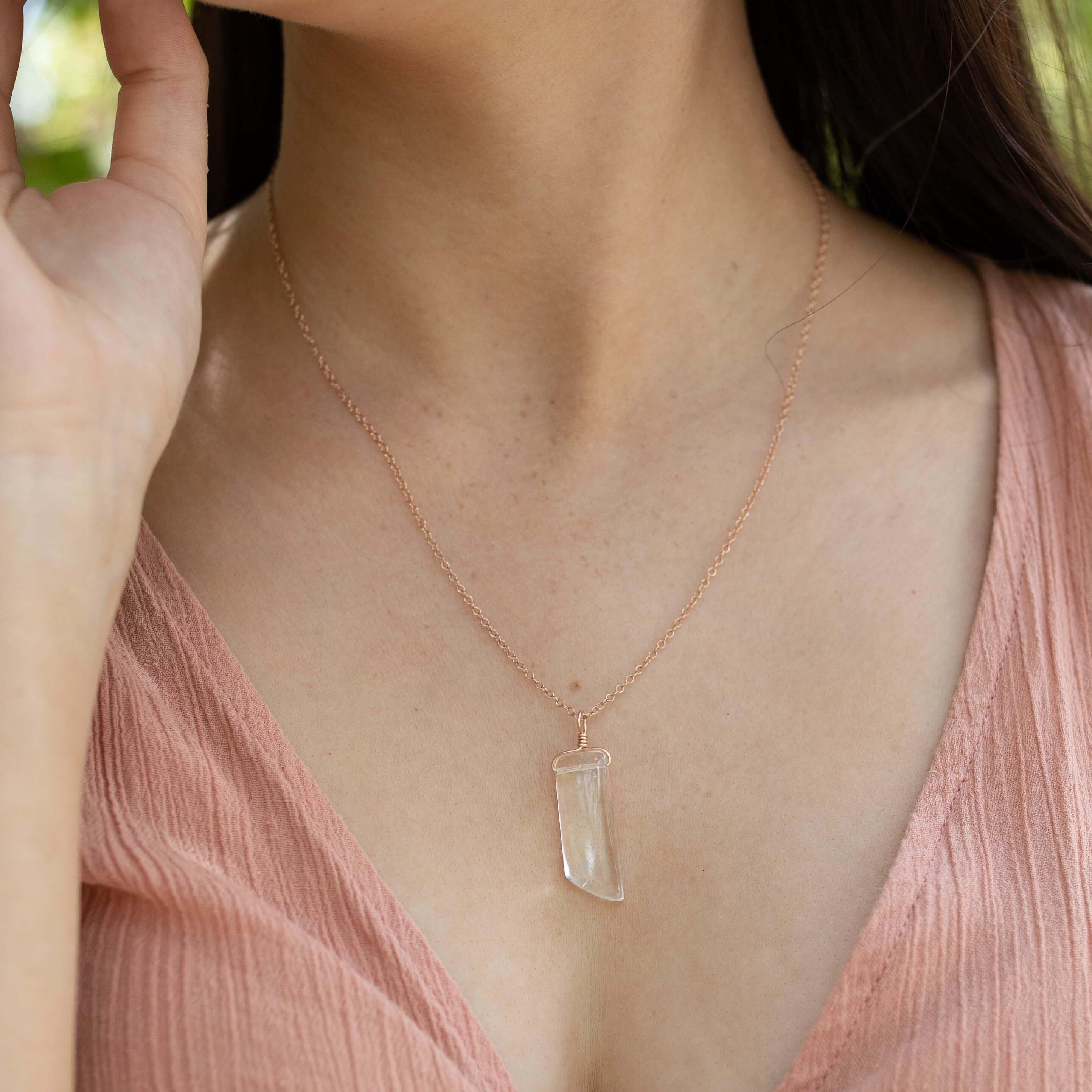 Smooth Crystal Quartz Natural Point Crystal Necklace - Smooth Crystal Quartz Natural Point Crystal Necklace - 14k Gold Fill / Cable - Luna Tide Handmade Crystal Jewellery