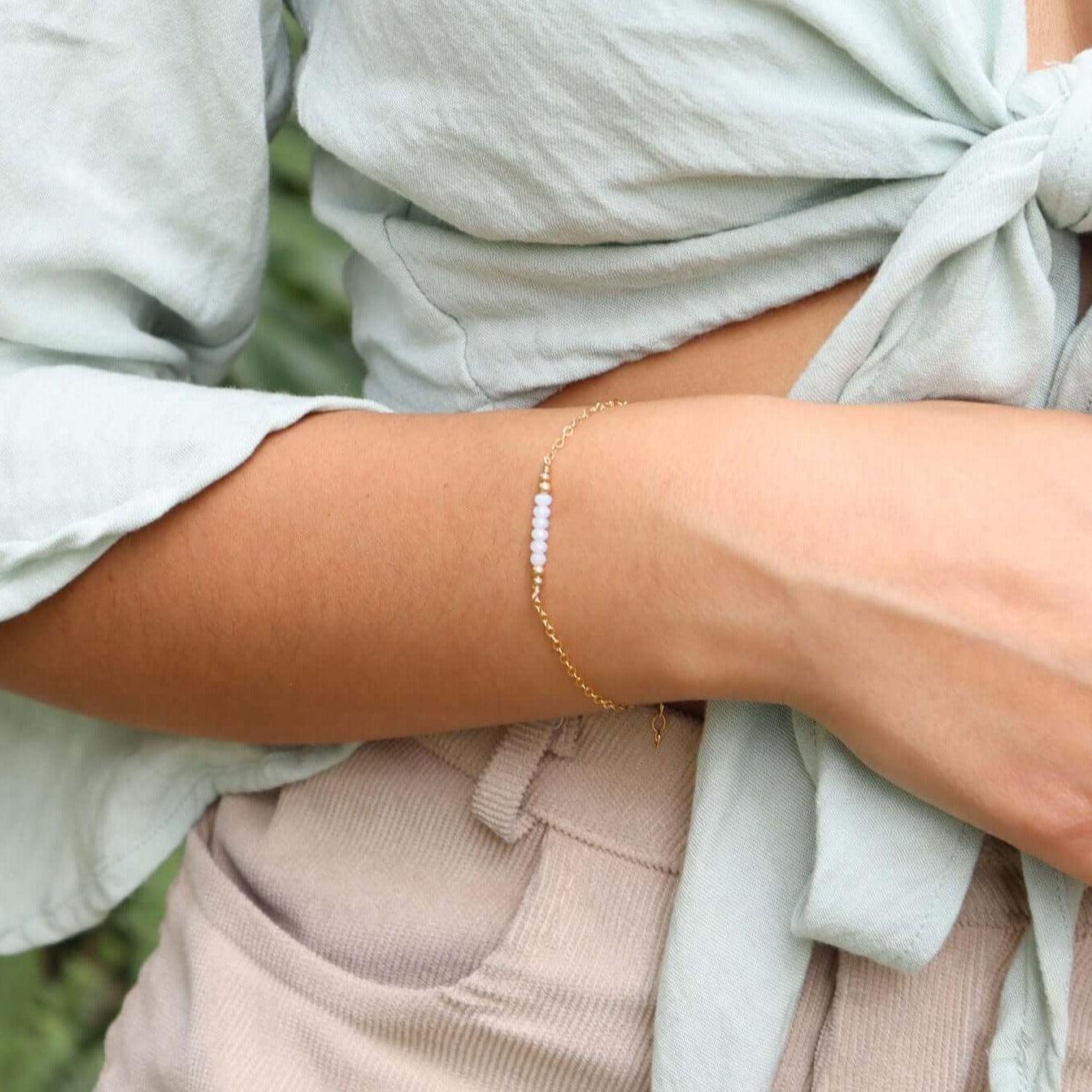 Sparkling Blue Lace Agate Gemstone Faceted Bead Bar Bracelet - Sparkling Blue Lace Agate Gemstone Faceted Bead Bar Bracelet - 14k Gold Fill - Luna Tide Handmade Crystal Jewellery